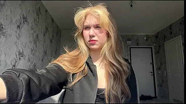 ShariLappas online show from 03/19/26, 10:30