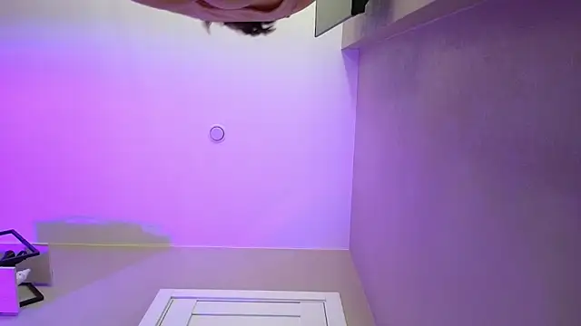 Cute Auggie8 online show from 04/23/26, 12:29