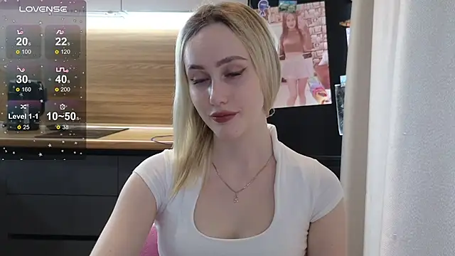 Bella Villen online show from 07/25/26, 10:13
