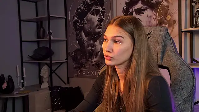 Sweet Emilya online show from 03/01/26, 01:02