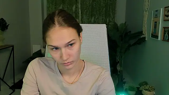 Sweet Emilya online show from 03/02/26, 11:00