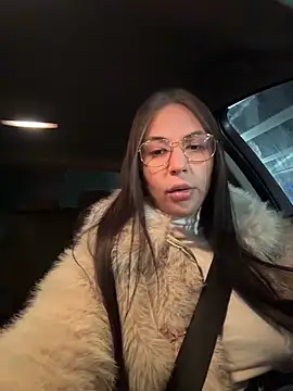 Snapshot of Bunny_Lush chatting on 03/05/26, 04:08 Bunny Lush online show from 03/05/26, 04:08