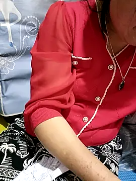 phay79 online show from 04/12/26, 02:44