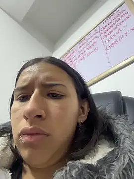 LilyRossi  online show from 06/03/26, 11:46