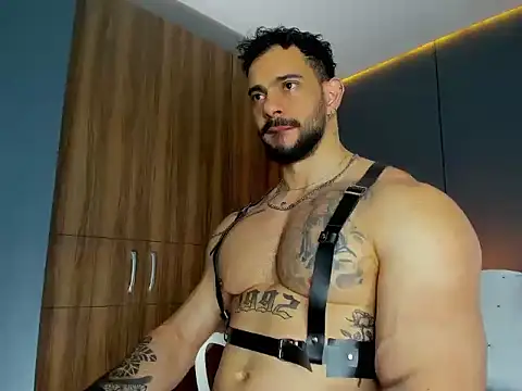 massimo visconti online show from 03/05/26, 02:46