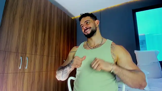 massimo visconti online show from 04/20/26, 04:21