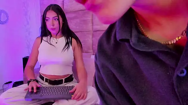 CaliferAndAurora online show from 03/24/26, 03:44