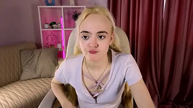 Bambi Bloom online show from 03/03/26, 05:46