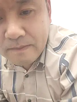 wanggang880903 online show from 04/08/26, 04:07