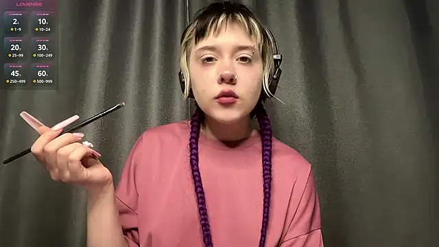 AueshaSimon online show from 03/21/26, 05:01