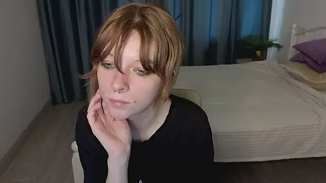 Snapshot of MollySally chatting on 07/02/26, 04:29 MollySally online show from 07/02/26, 04:29