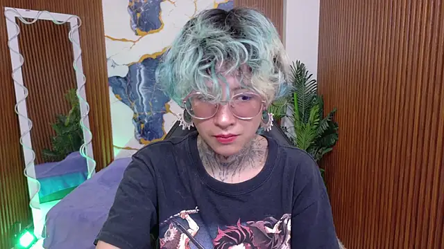 Lyra tay online show from 06/03/26, 07:30