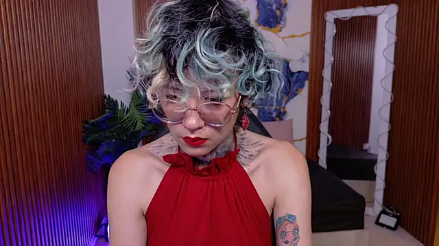 Lyra tay online show from 07/19/26, 01:37