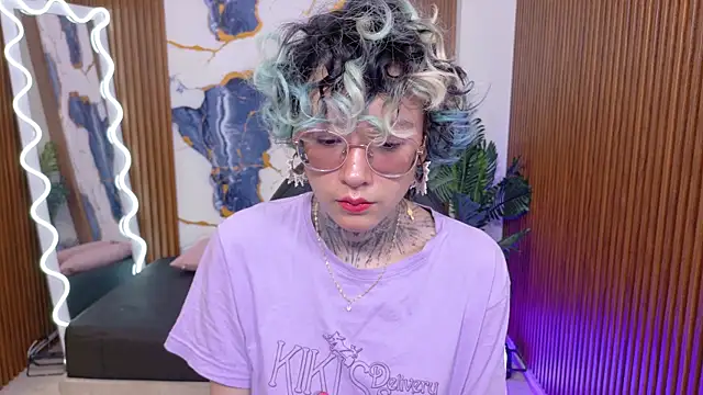 Lyra tay online show from 07/27/26, 07:10