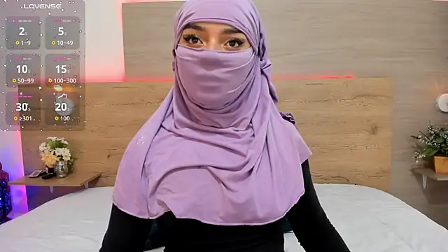  jennaa online show from 04/15/26, 08:20