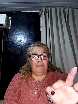 momismilf544 online show from 05/11/26, 04:51