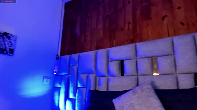 camilaa smith  online show from 04/09/26, 08:03