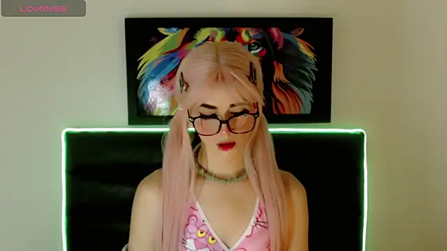 daphne wilson online show from 03/04/26, 07:42