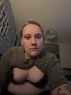 SassieBlondie online show from 02/27/26, 09:48