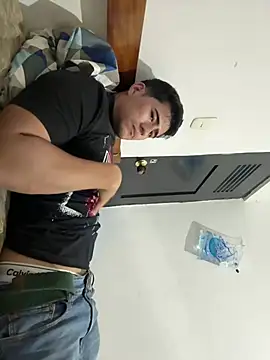 David-latinlover online show from 03/05/26, 06:04