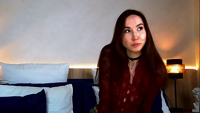 EmilyGray   online show from 05/10/26, 07:13