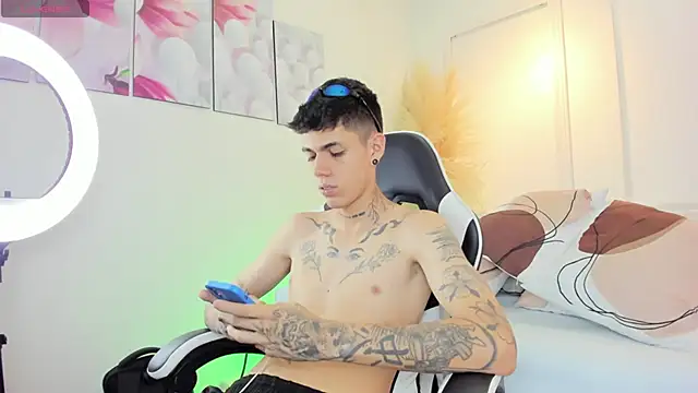 Tommy valverde online show from 03/20/26, 07:08