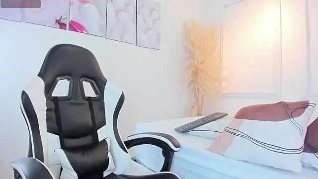 Tommy valverde online show from 04/21/26, 06:23