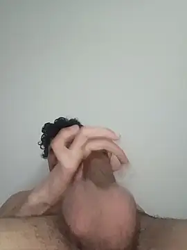 --hot-boy-- online show from 04/22/26, 01:30