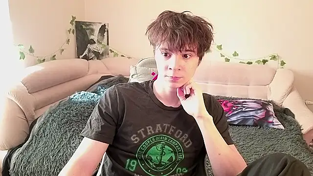 AnthonyCuutie online show from 03/22/26, 07:45