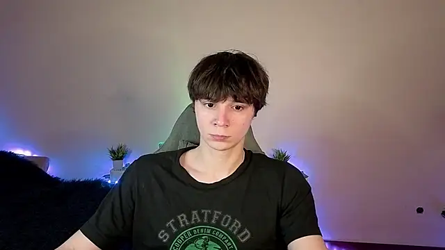 Snapshot of AnthonyCuutie chatting on 05/16/26, 05:34 AnthonyCuutie online show from 05/16/26, 05:34