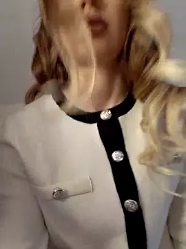 AlishaWey online show from 03/05/26, 07:15