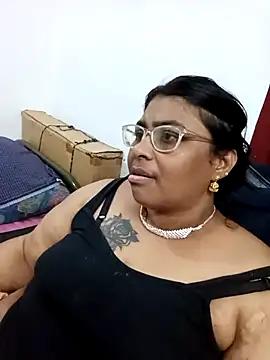 deepika-mallus online show from 03/02/26, 06:04