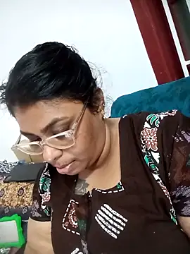 deepika-mallus online show from 03/21/26, 01:48