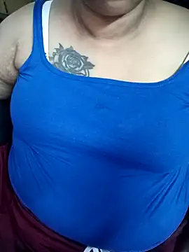 deepika-mallus online show from 04/18/26, 07:07