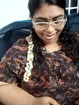 deepika-mallus online show from 05/10/26, 04:34