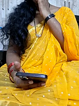Snapshot of AnushaTelugu chatting on 06/05/26, 07:03 AnushaTelugu online show from 06/05/26, 07:03