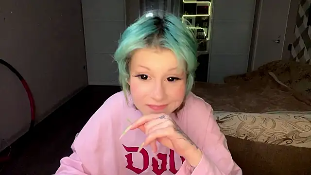 SalenaVeron online show from 03/06/26, 08:05