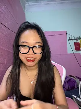 Leeeeiu online show from 03/06/26, 03:19