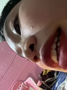 Leeeeiu online show from 03/17/26, 03:04