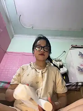 Leeeeiu online show from 04/12/26, 03:17