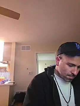Biggbaddwulf7 online show from 06/05/26, 10:43