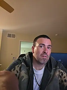 Biggbaddwulf7 online show from 06/26/26, 06:51