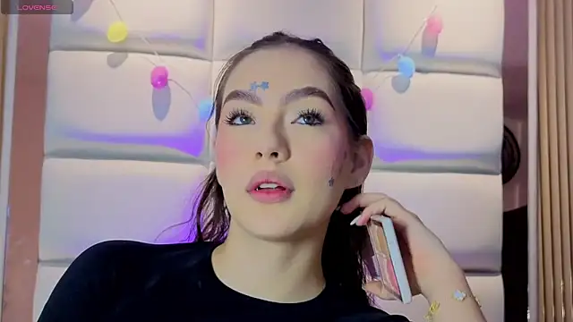 Megaan Rousee online show from 04/22/26, 11:45