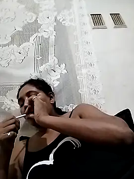 Snapshot of mysteriousgal031 chatting on 03/04/26, 10:49 mysteriousgal031 online show from 03/04/26, 10:49