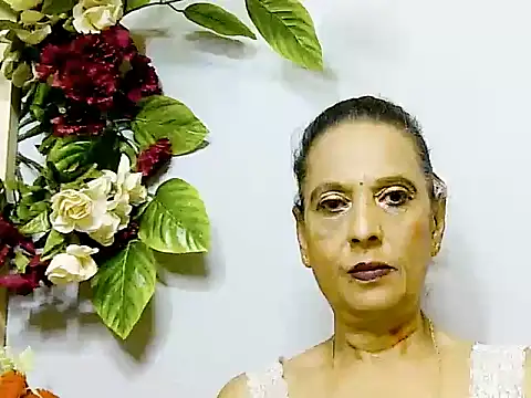 Hot queen58 online show from 05/27/26, 04:09
