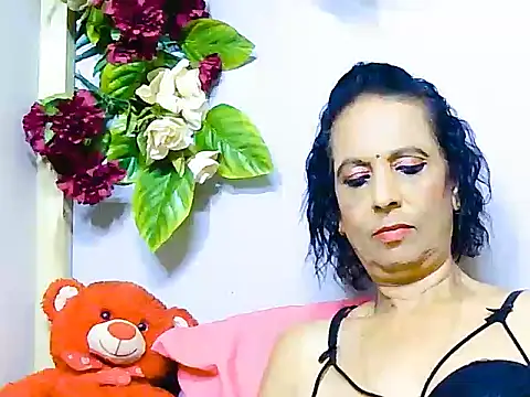Hot queen58 online show from 06/01/26, 06:20