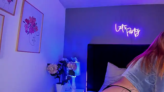 scarlett leex  online show from 04/24/26, 03:42