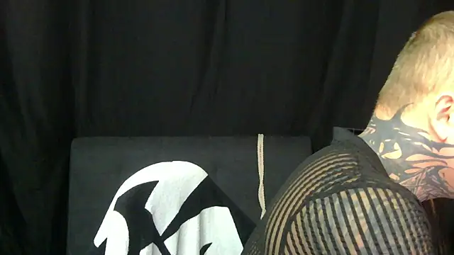 devilWithTats online show from 04/11/26, 06:40