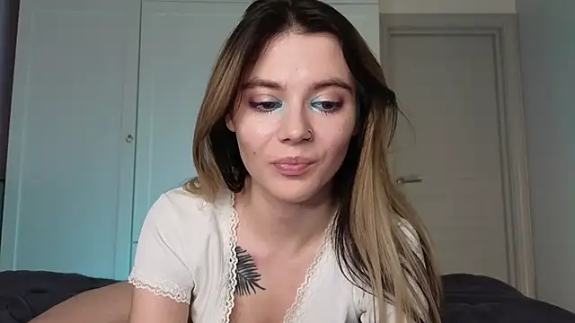AliceTease online show from 05/30/26, 04:59