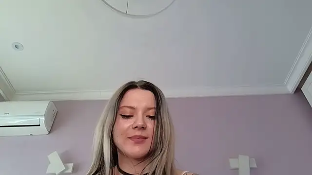 AliceTease online show from 06/06/26, 10:09